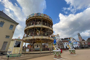 ハウステンボス3階建てメリーゴーラウンド2